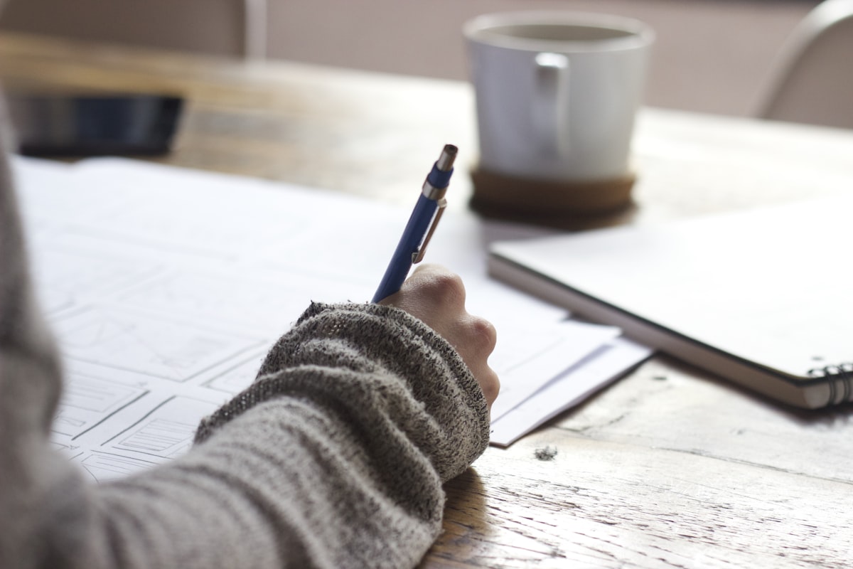 Podcast Episode Structure: How to Plan Episodes That Keep Listeners